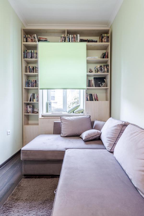 Modern Chaikovskogo Apartment Lviv Exterior photo